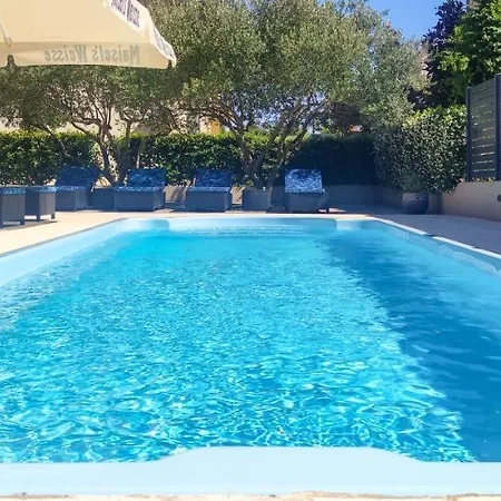 Endless Summer House Barbara Zara