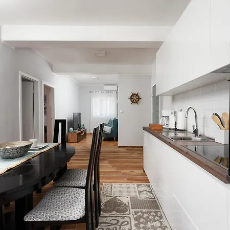 Endless Summer House Barbara Apartment *